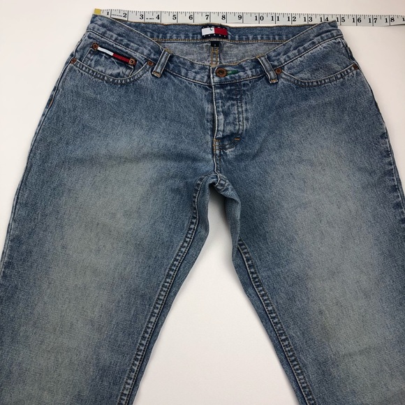 Tommy Jeans - Picture 2 of 8